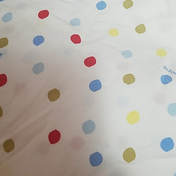 2 Dr Seuss crib sheets - Picture 2 of 4